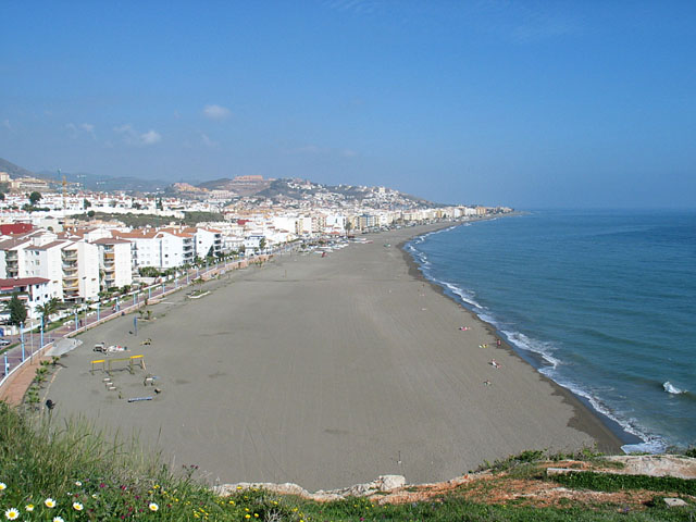 Chalet en alquiler en Rincón de la Victoria